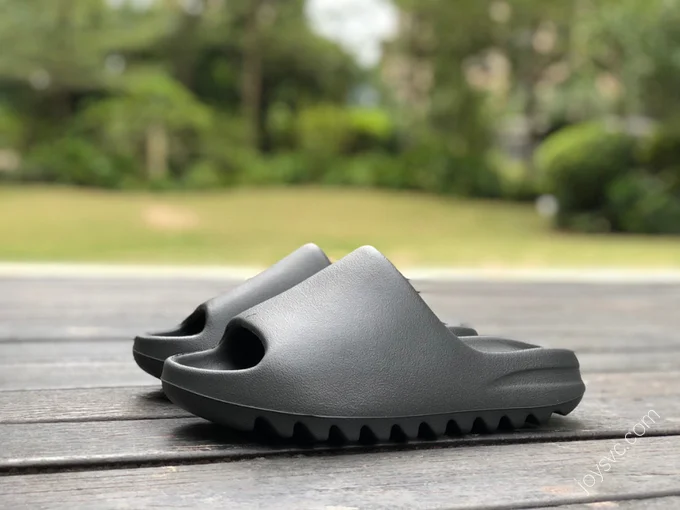 Adidas Yeezy Slide Black id4132