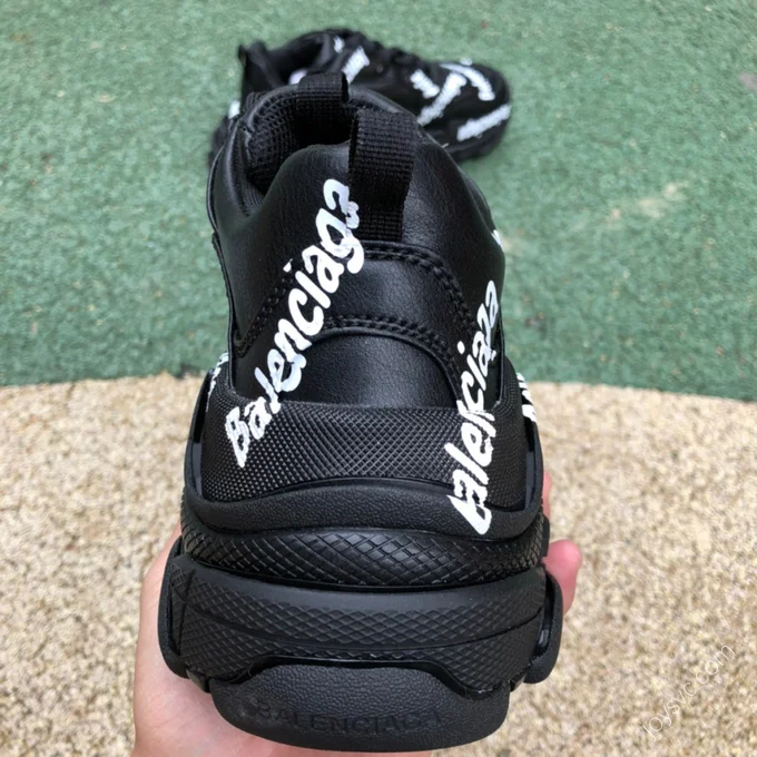 Balenciaga Triple S Black