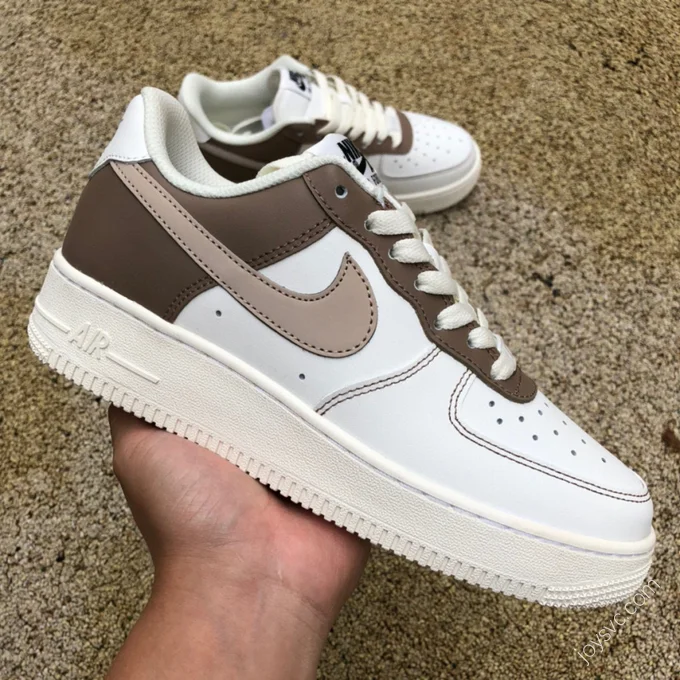 Nike Air Force 1 07 Cream Mocha DT0226-303