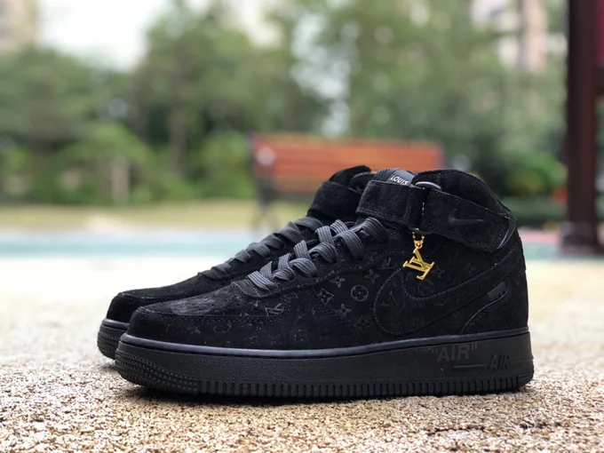 Louis Vuitton x Nike Air Force 1 Mid 1A9HD7