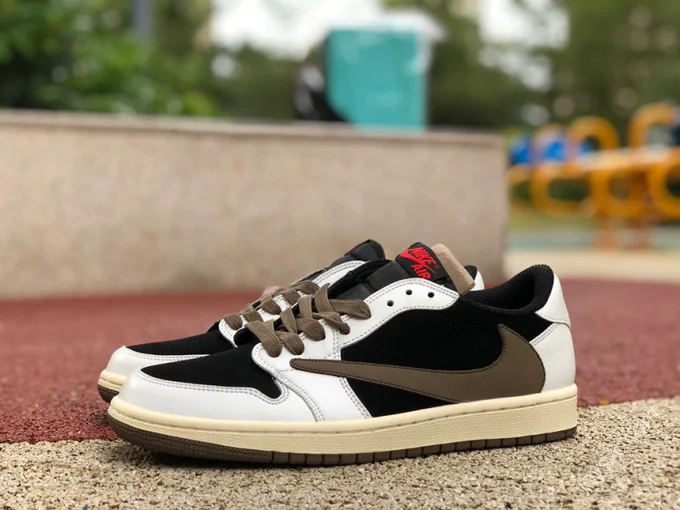 Travis Scott x Air Jordan 1 Low Black Mocha White CQ4277-990