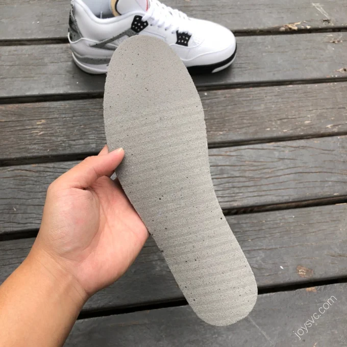 Air Jordan 4 