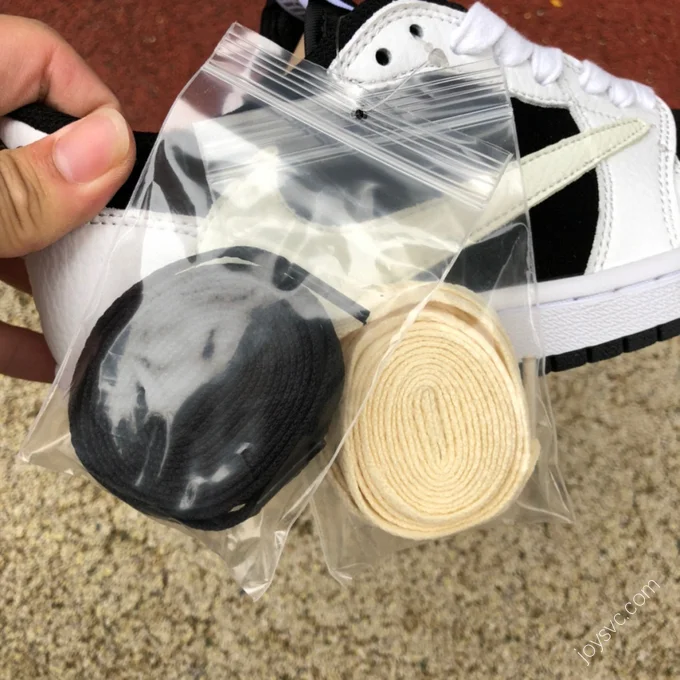 Travis Scott x Air Jordan 1 Low Black White Panda Z DM7866-101