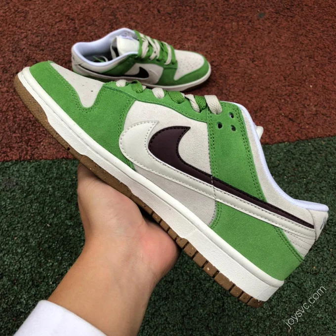 Nike Dunk Low White Green Suede DO9457-103