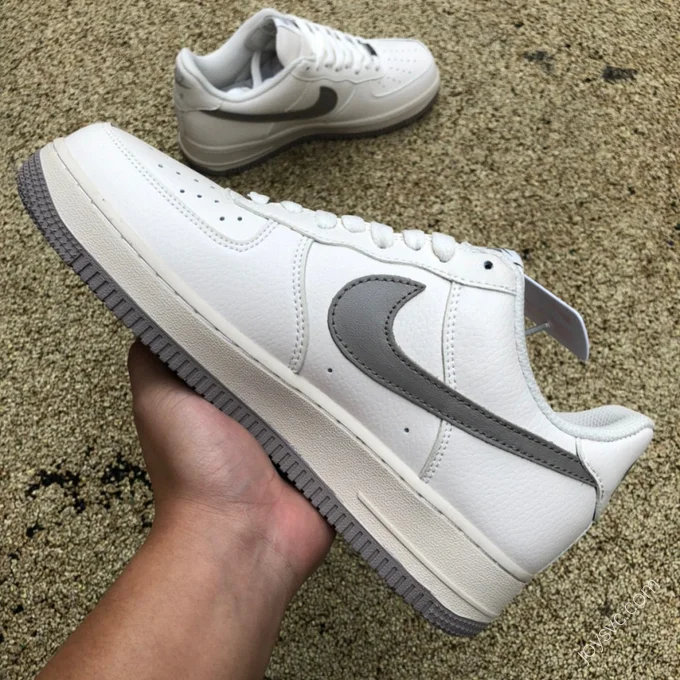 Nike Air Force 1 '07 Beige/Grey BS6055-203