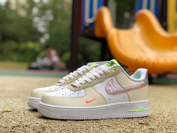 Nike Air Force 1 '07 Cream Silver FB1852-111