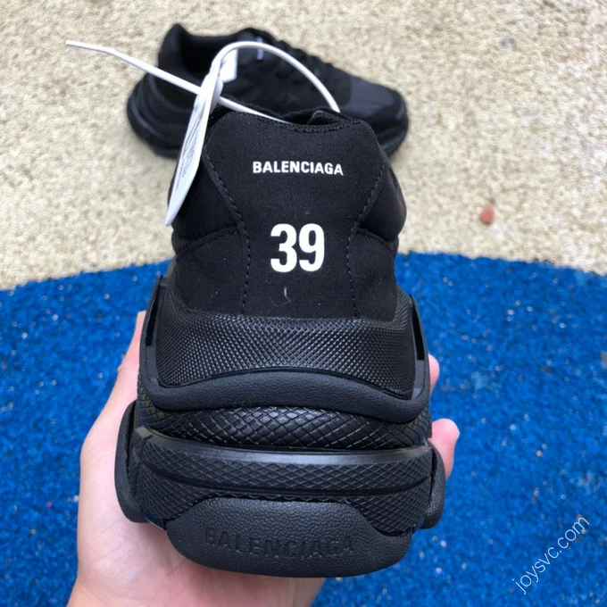 Balenciaga Triple S Black