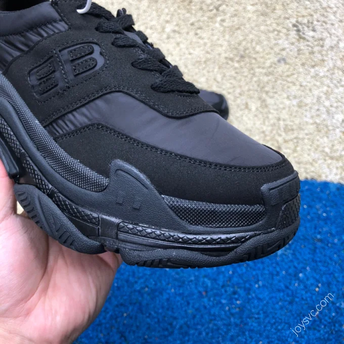 Balenciaga Triple S Black