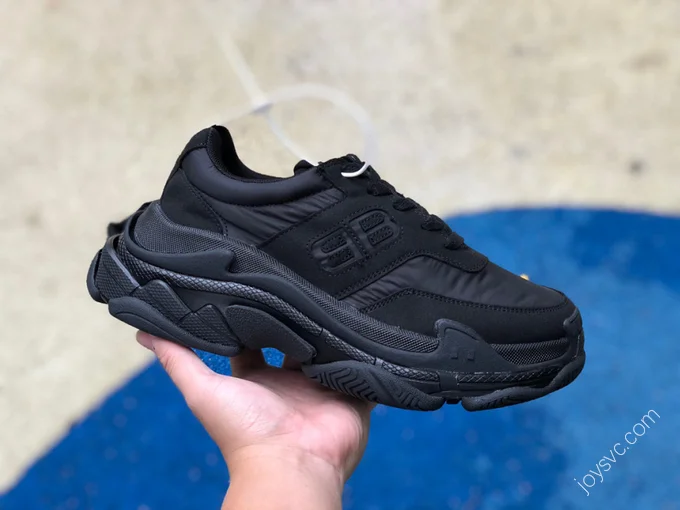 Balenciaga Triple S Black