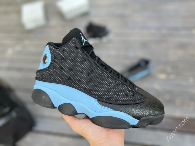 Air Jordan 13 