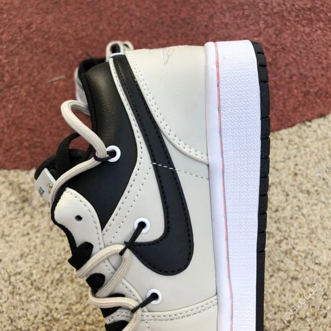 Air Jordan 1 Low White Black Pink Sneakers 553558-062