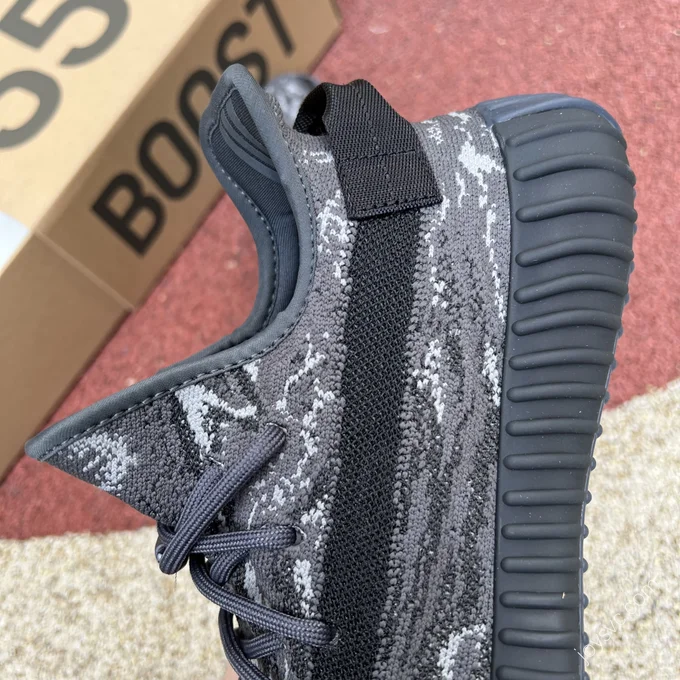 Adidas Yeezy Boost 350 V2 Black Grey