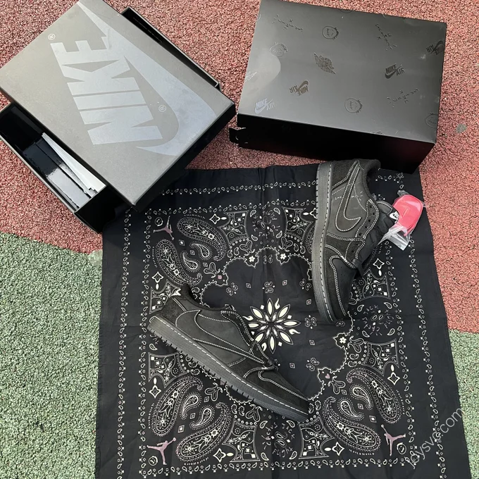 Travis Scott x Air Jordan 1 Low Black Phantom LW DM7