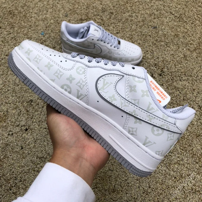 Nike Air Force 1 '07 LV8 White/Grey LV Print DR9868-200