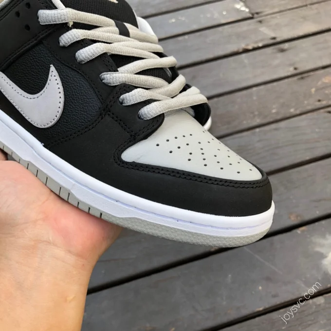 Nike SB Dunk Low 