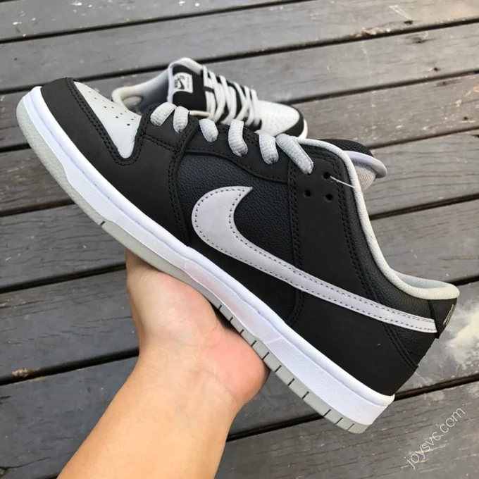 Nike SB Dunk Low 