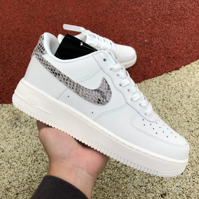 Nike Air Force 1 White Snakeskin DD8959-002