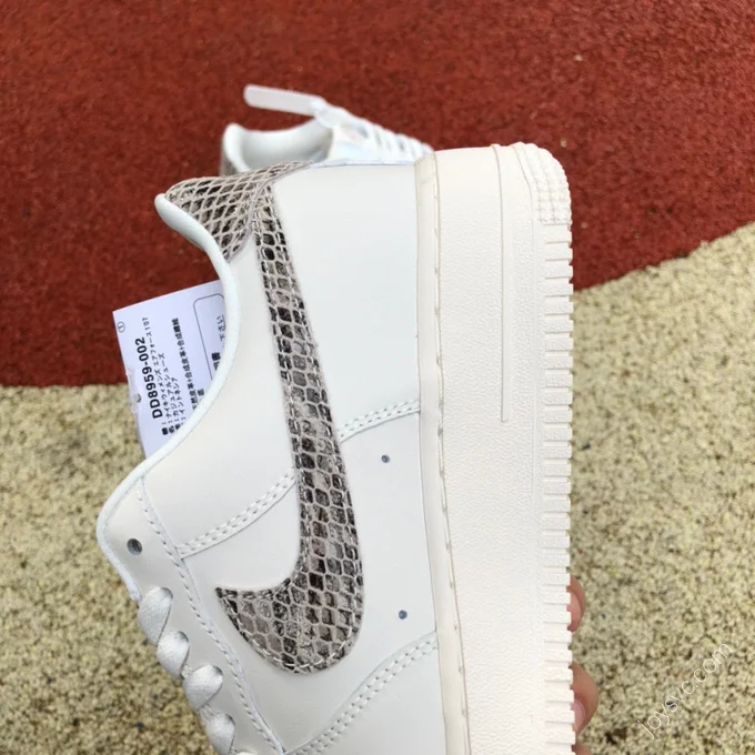 Nike Air Force 1 White Snakeskin DD8959-002