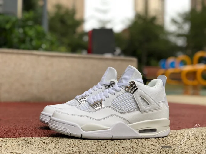 Air Jordan 4 