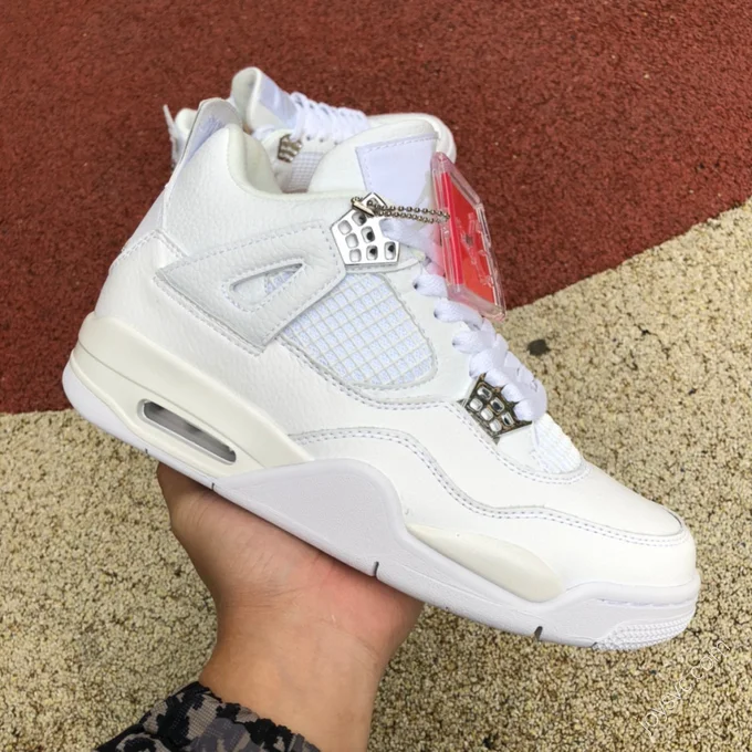 Air Jordan 4 