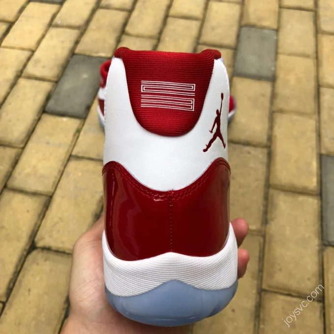 Air Jordan 11 Retro 