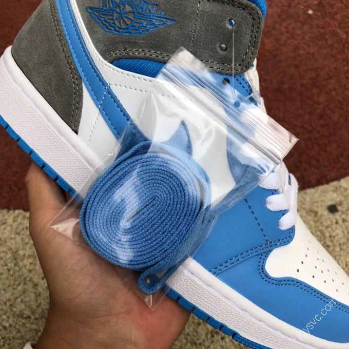 Air Jordan 1 Mid 