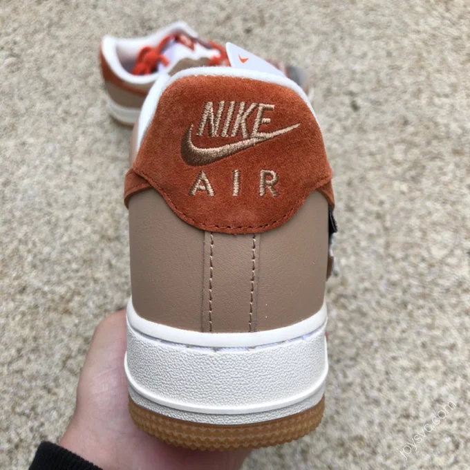 Nike Air Force 1 '07 Low Brown Red Christmas Sneakers CW2288-686