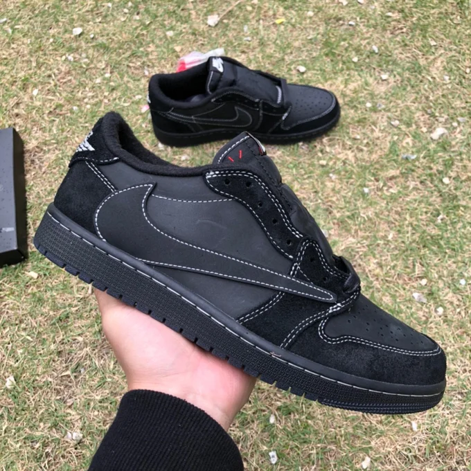 Travis Scott x Air Jordan 1 Low Black Phantom T1 DM7