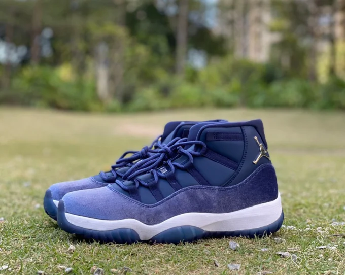 Air Jordan 11 WMNS 