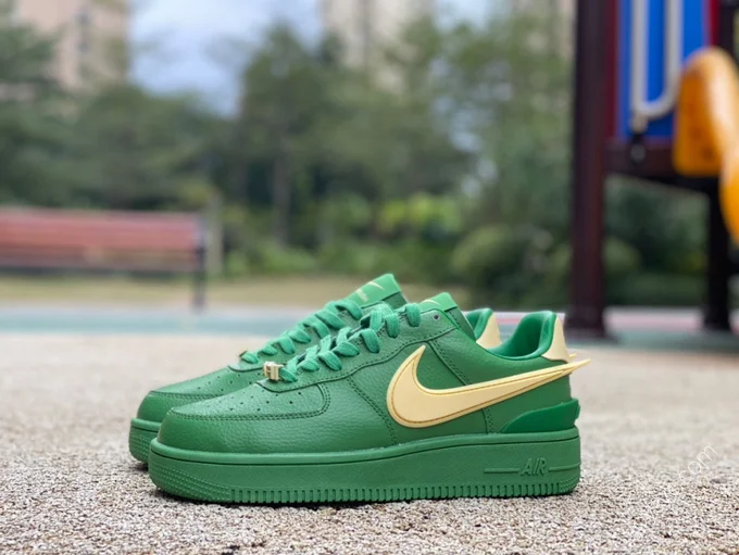 Nike Air Force 1 SP Green/Gold DV3464-300