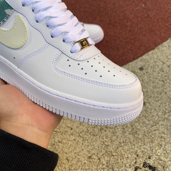 Nike Air Force 1 '07 LV8 Coconut Milk Neptune Green Sneakers DX3365-100