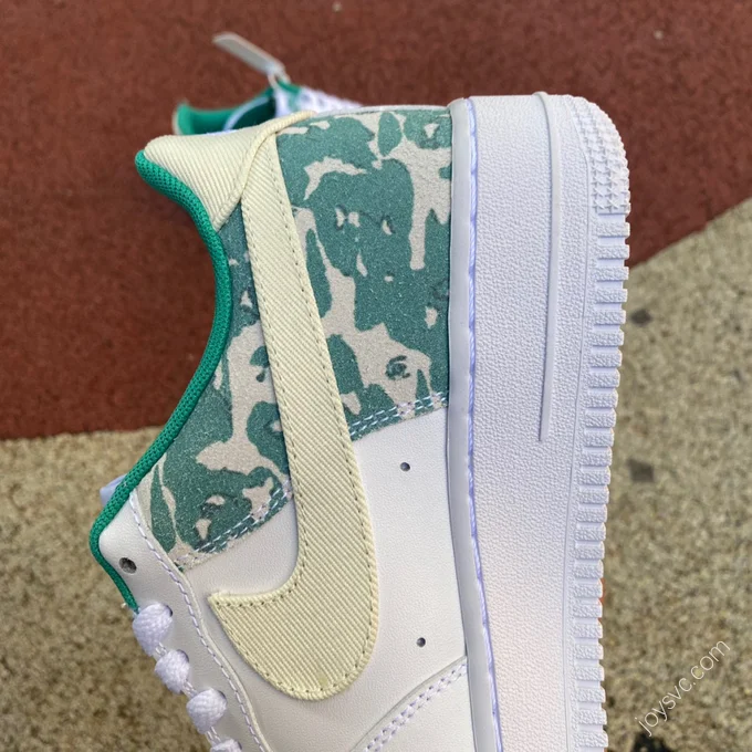 Nike Air Force 1 '07 LV8 Coconut Milk Neptune Green Sneakers DX3365-100