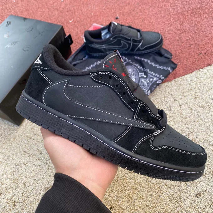 Travis Scott x Air Jordan 1 Low Black Phantom DM78