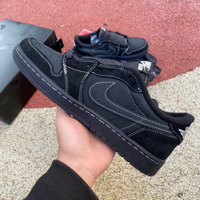 Travis Scott x Air Jordan 1 Low Black Phantom DM78