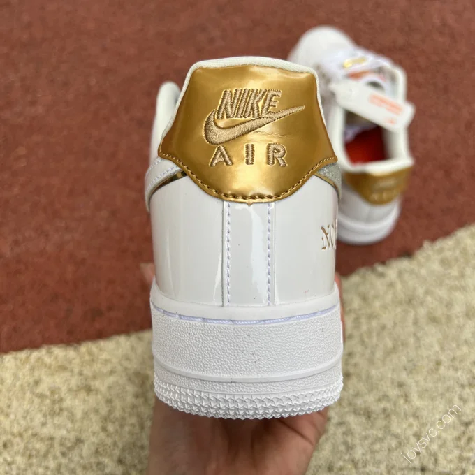 Nike Air Force 1 Nola White/Gold DZ5425-100