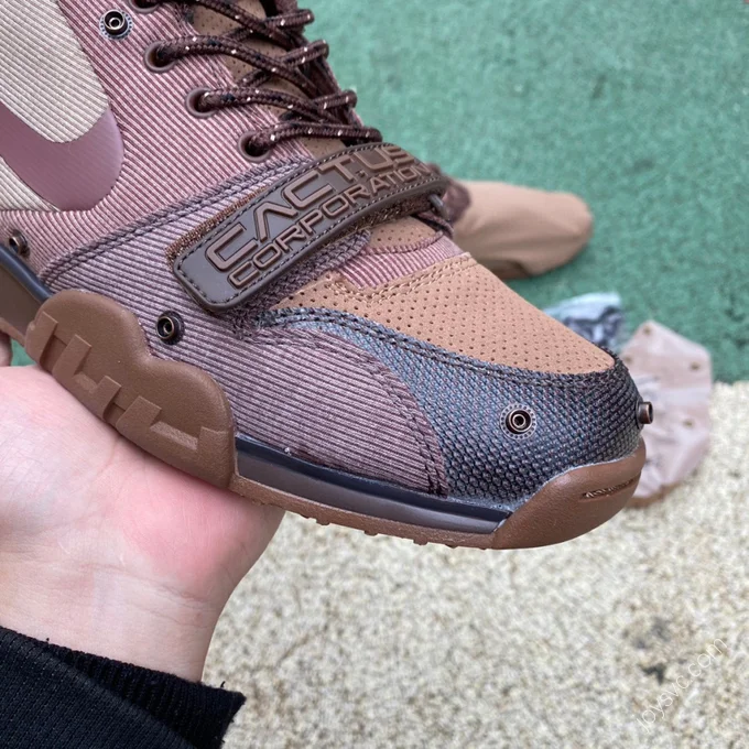 Travis Scott x Nike Air Trainer 1 