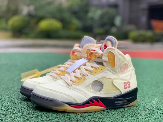 Off-White x Air Jordan 5 