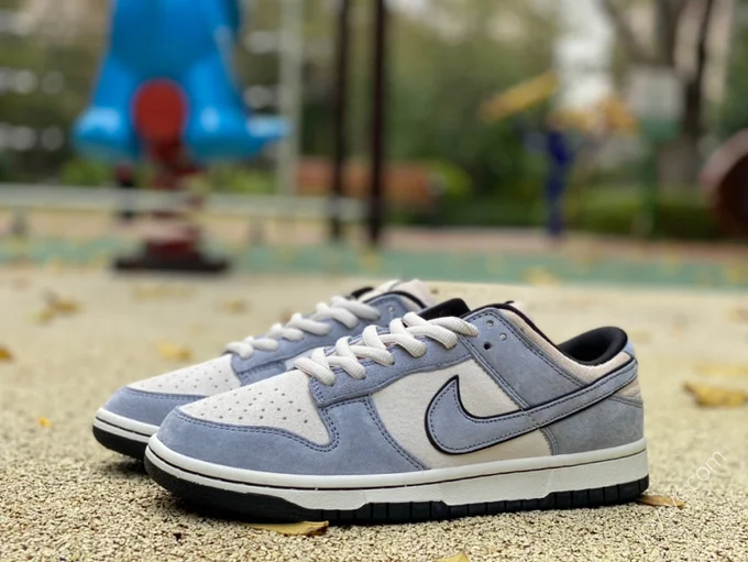 Tomo Katsuhiro x Nike SB Dunk Low 