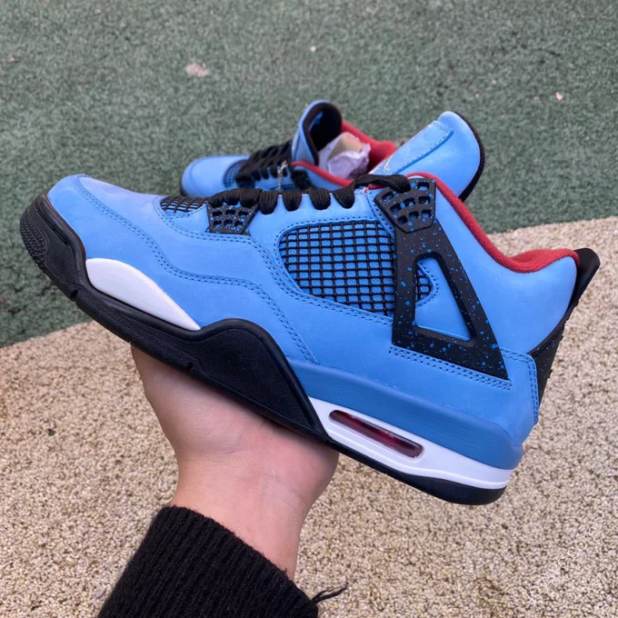 Air Jordan 4 x Travis Scott 