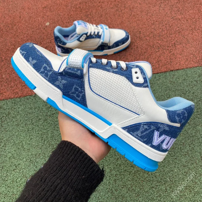 LOUIS VUITTON Trainer White Blue