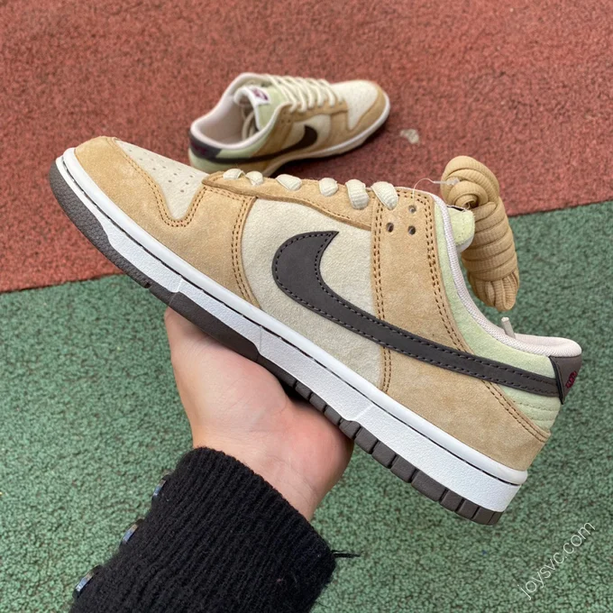 Travis Scott x Playstation x Nike SB Dunk Low Wheat Yellow CU1726-666