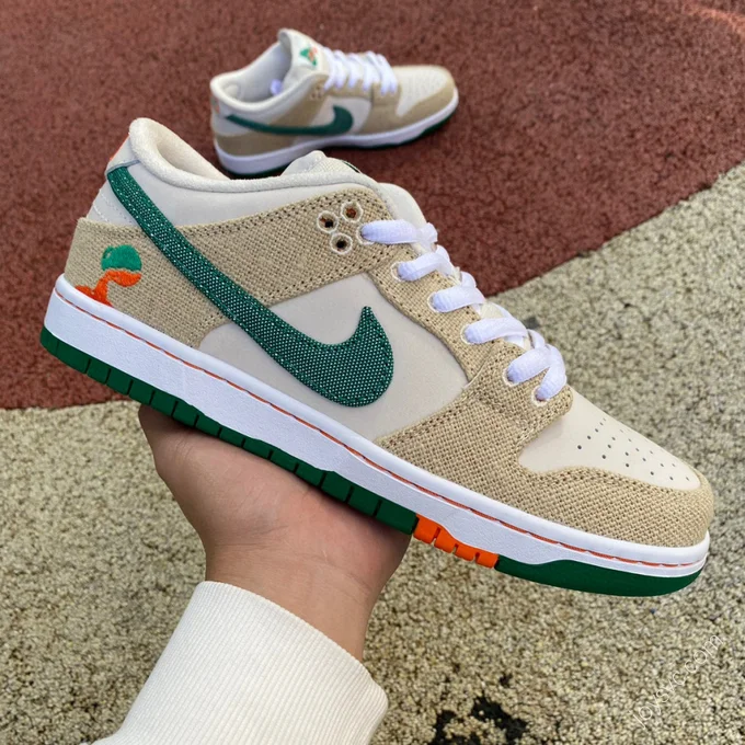 Jarritos x Nike SB Dunk Low FD0860-001