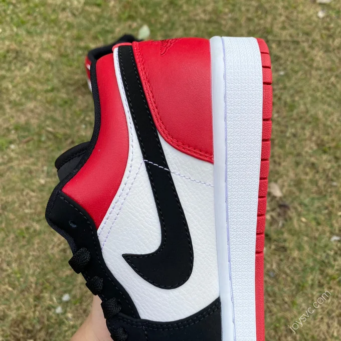 Air Jordan 1 Low 