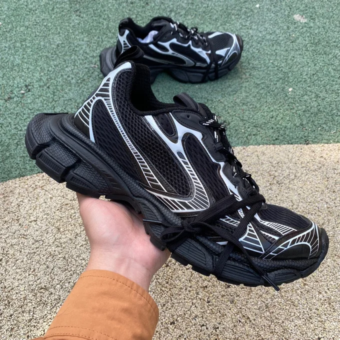 Balenciaga 3XL Silver Black