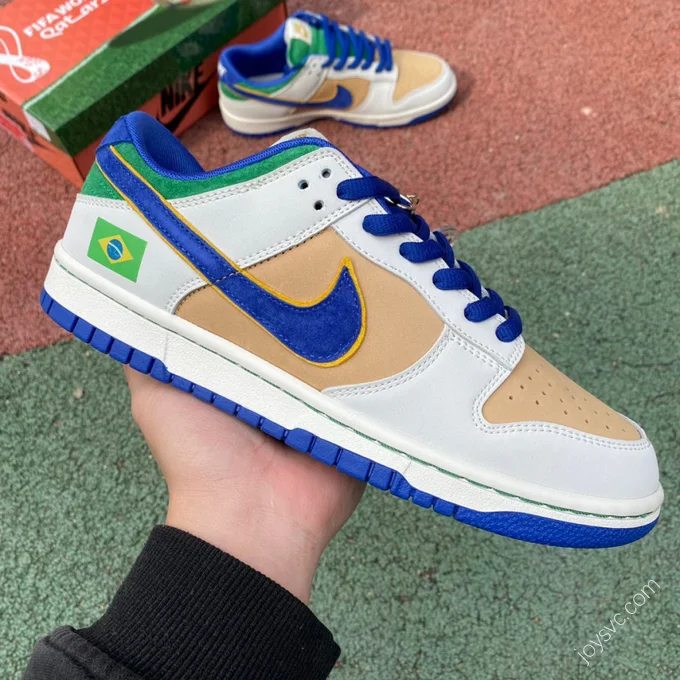 Nike Dunk Low 