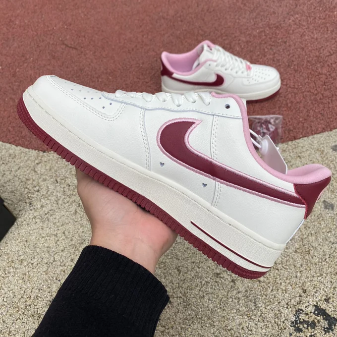 Nike Air Force 1 Valentine's Day Pink FD4616-161