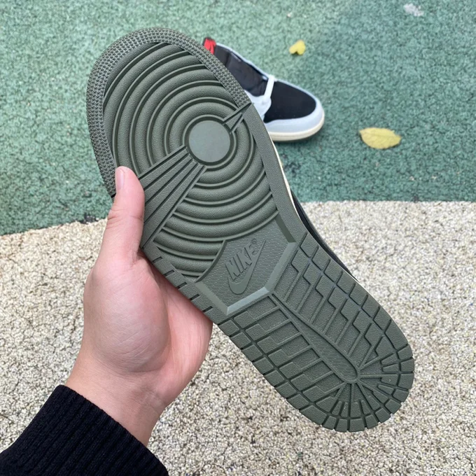 Travis Scott x Air Jordan 1 Low Olive Green S2 DZ4137-106