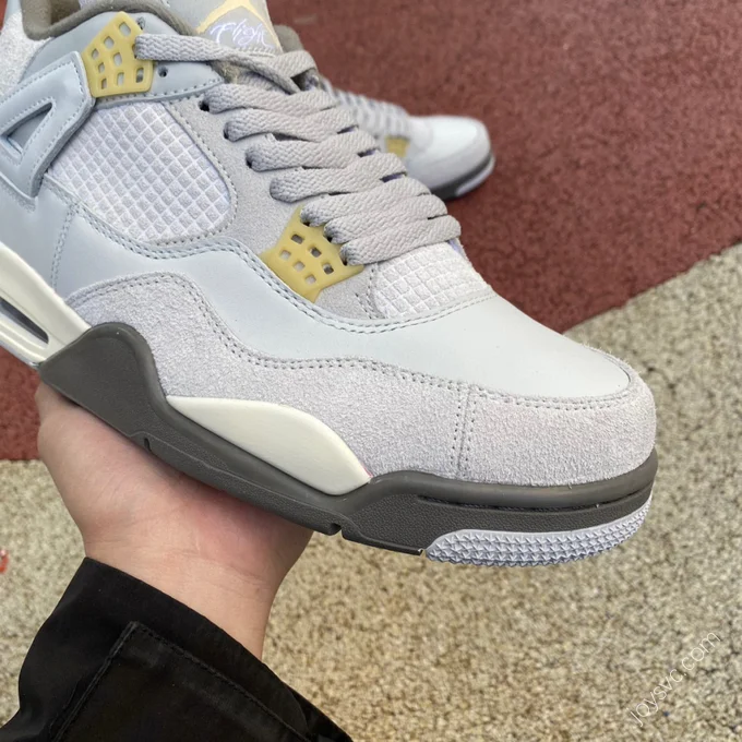 Air Jordan 4 SE Craft 