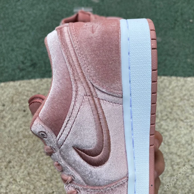 Air Jordan 1 Low Pink Velvet DQ8396-600