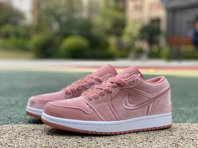 Air Jordan 1 Low Pink Velvet DQ8396-600